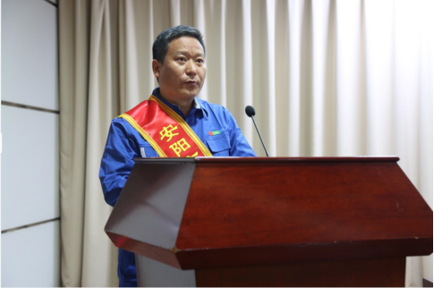 榮譽(yù)雙雙來襲！安彩兩人一集體榮獲安陽市五一勞動獎?wù)潞凸と讼蠕h號